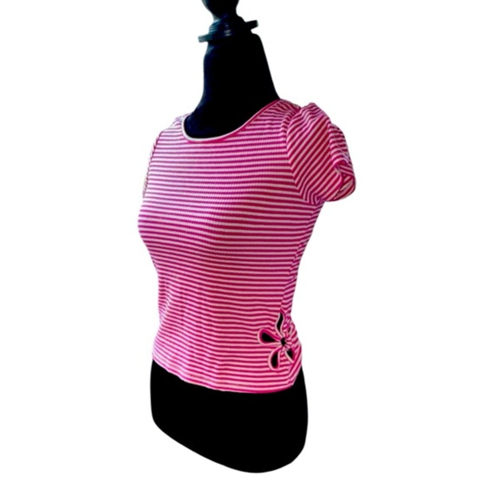 Y2K Xtrodinary size large pink and white striped ribbed with floral cut out sz L